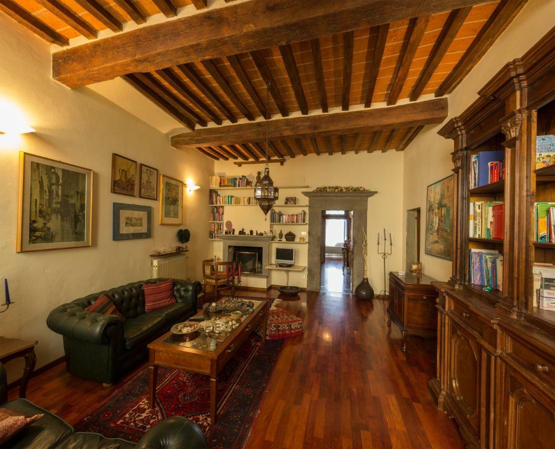 La Casa Del Viaggiatore 카스티글리온플로렌티노 외부 사진