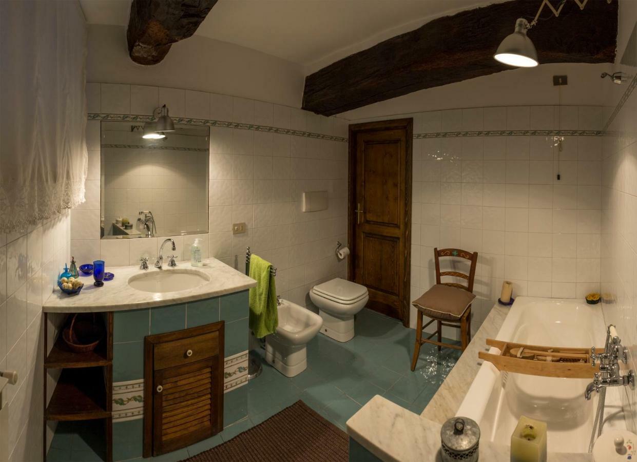 La Casa Del Viaggiatore 카스티글리온플로렌티노 외부 사진